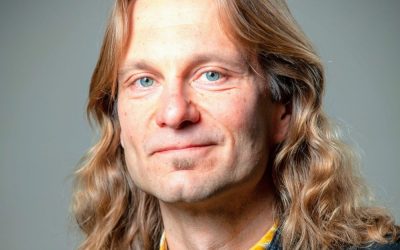 Monistuskoneesta monikanavaviestintään